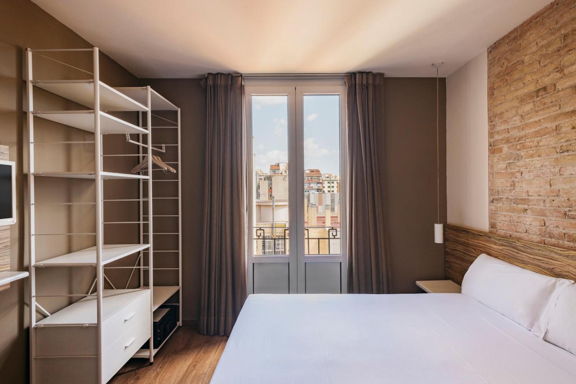 Executive Two-Bedroom Apartment,1706865096:JPEG