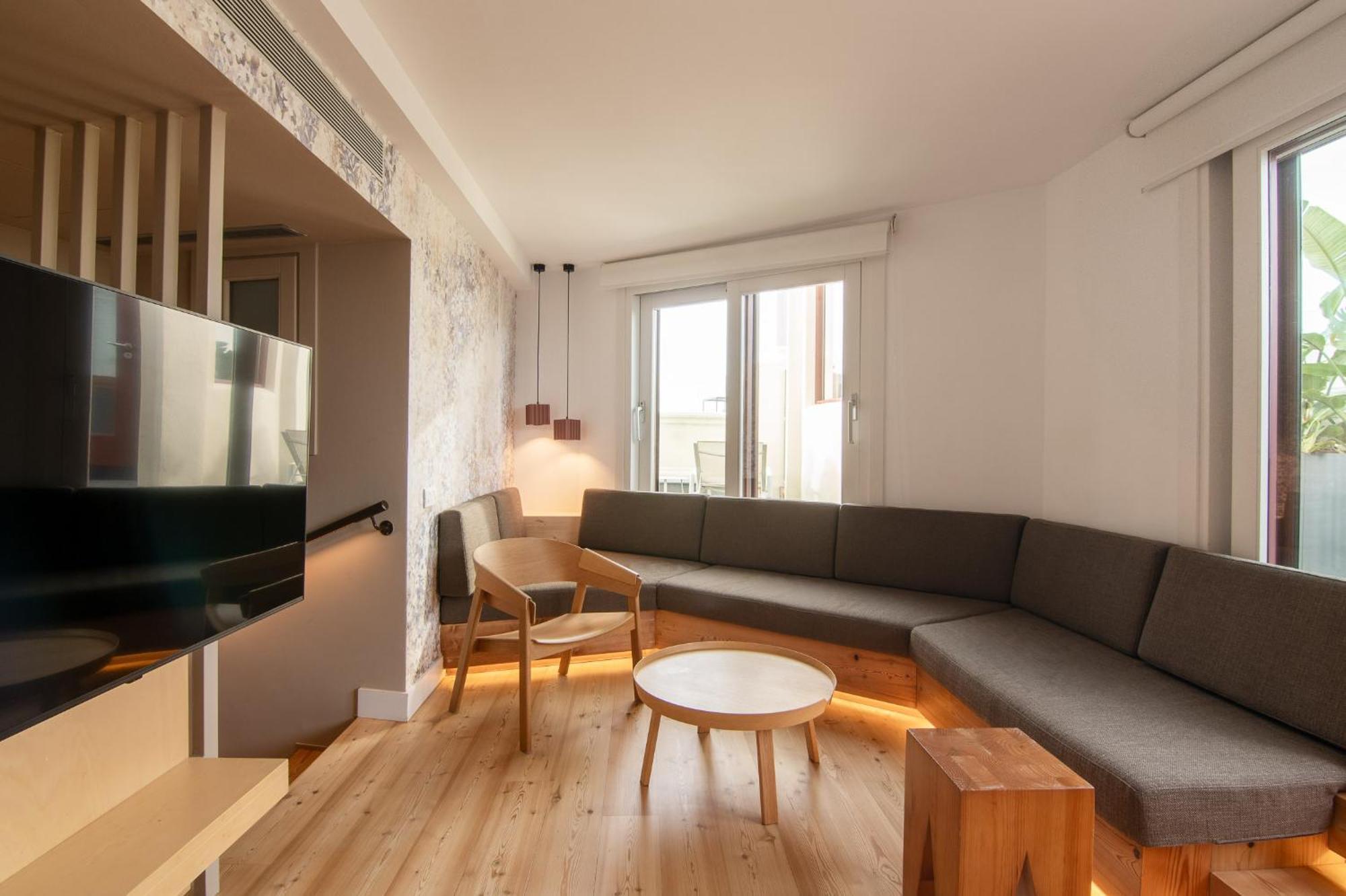 Duplex Apartment,1756726029:JPEG