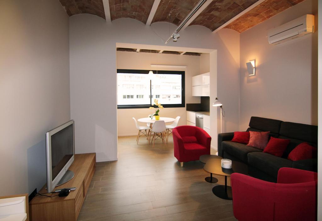 Loft,258165545:JPEG