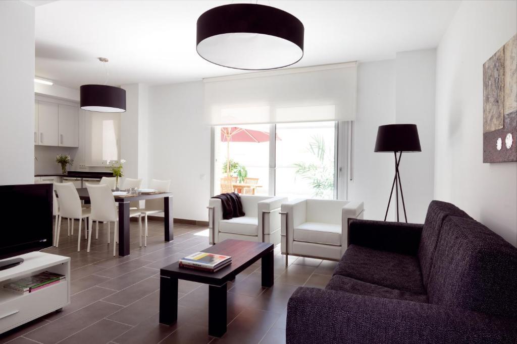 Apartamento Dúplex de 3 dormitorios con terraza (3-6 adultos)