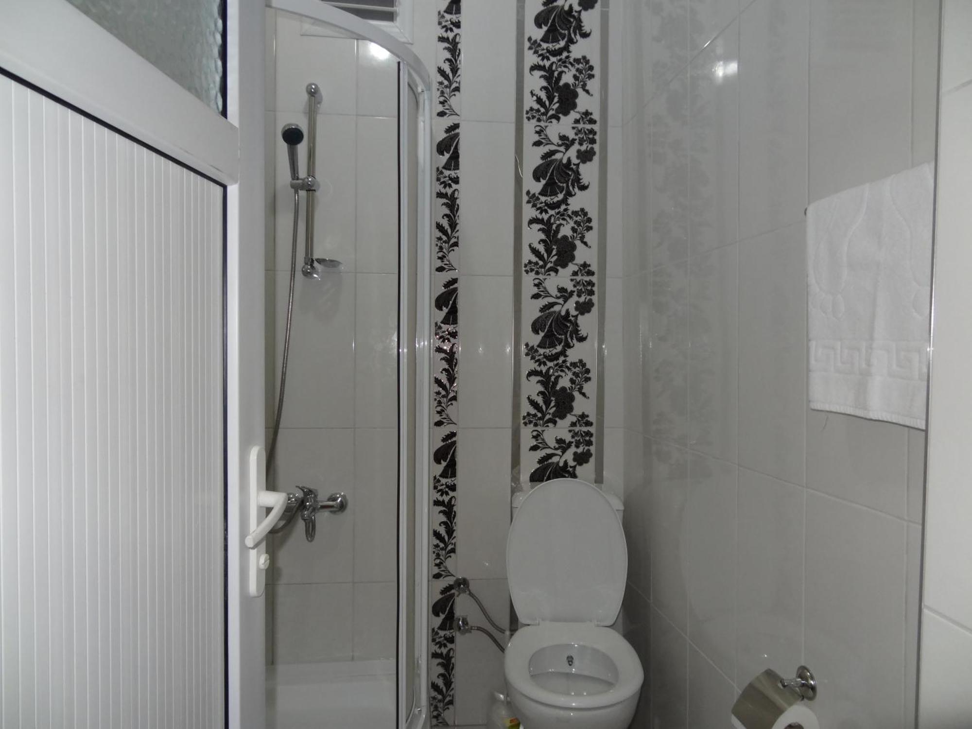 Habitación Doble con baño compartido