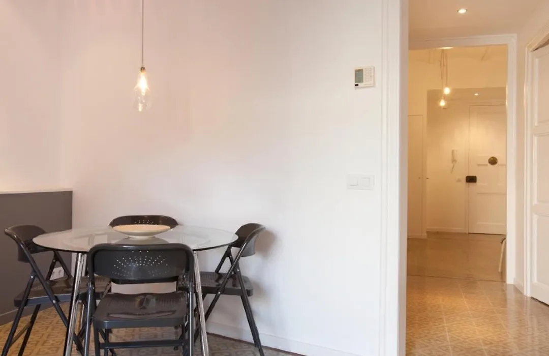 Napoles · Modernist flat close to Sagrada Familia-1