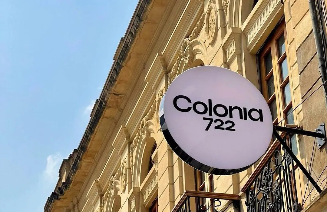 Colonia Suites 722-1