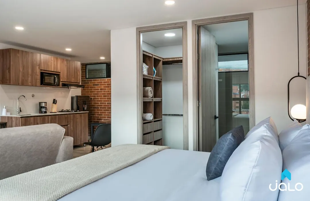 Kyux Studios by Jalo - Laureles-1