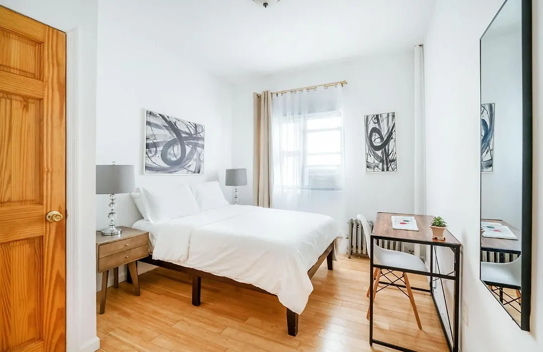 102-1A Best Value 2Br Apt Near Central Park-1