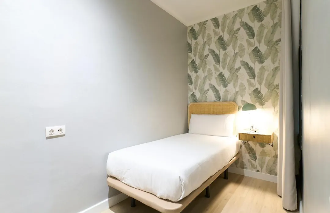 Fira Apartments By Gaiarooms-1