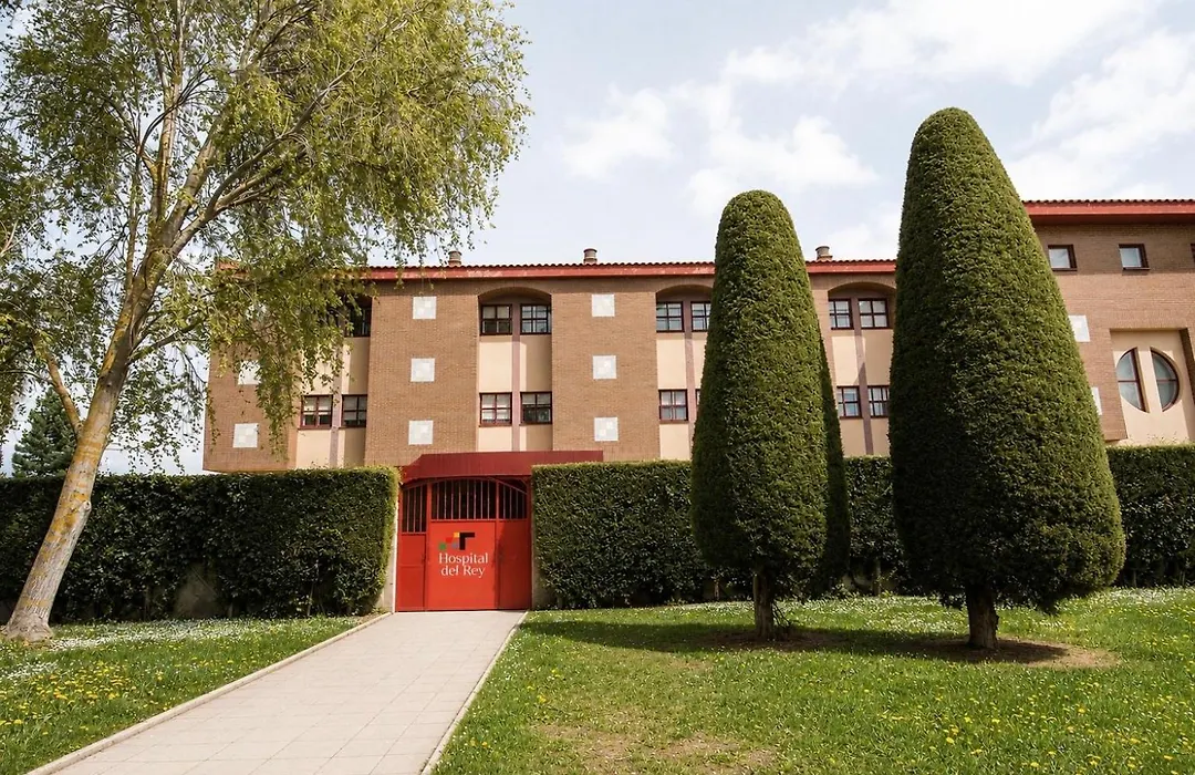 Residencia Universitaria RUDMA HOSPITAL DEL REY-1
