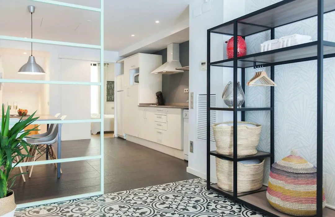 Short Stay Group Liceu Serviced Apartments-1