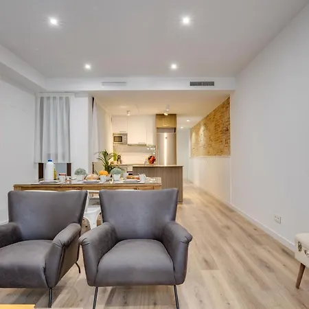 Lucasland Apartments Barcelona-2