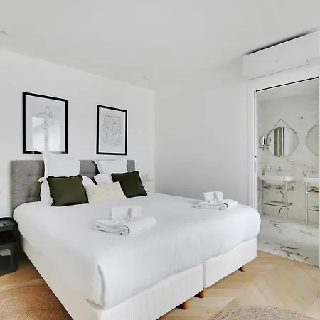 Pick A Flat'S Apartment On Place Du Tertre-3