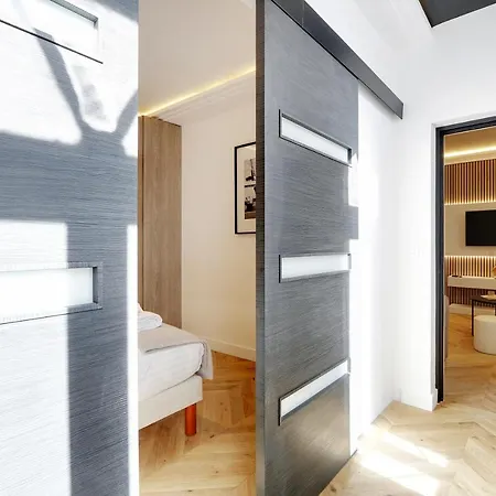 Off Majesti Upper Marais Apartment- Rue Du Faubourg Saint-Martin-2