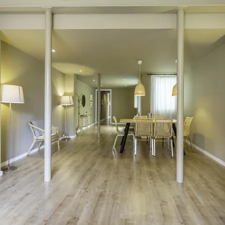 Ola Living Diagonal II Apartments-3