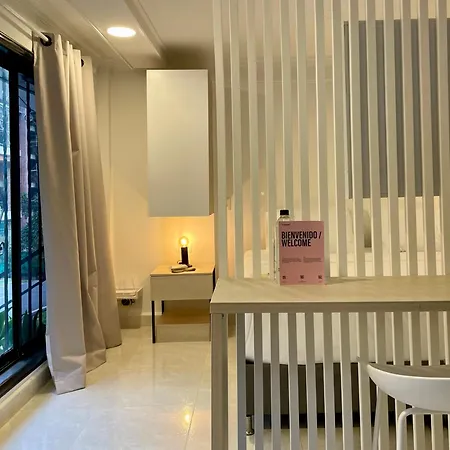 Apartments With Jacuzzi In El Poblado By Wynwood House-3