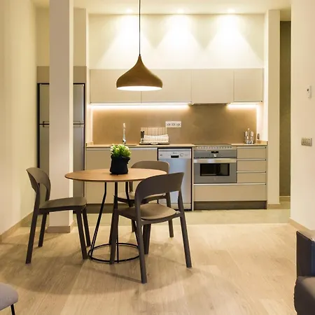 Fisa Rentals Ramblas Apartments-3