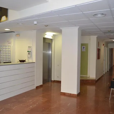 Residencia Universitaria Tagaste-3