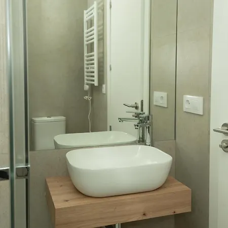 Carvajal Street, Private Rooms-2