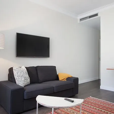 Consell De Cent Apartment-3