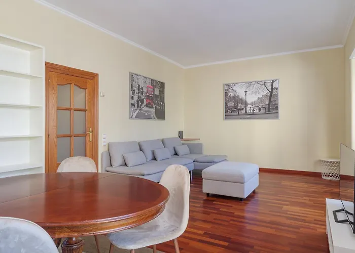 Guestready - Calle Paris En Barcelona Corazon