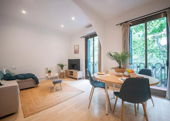 One Bedroom Apartment in Carrer Aragó Barcelona