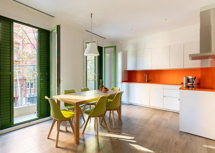 Apartamentos en AlquilerCosmo s Marina – Auditori