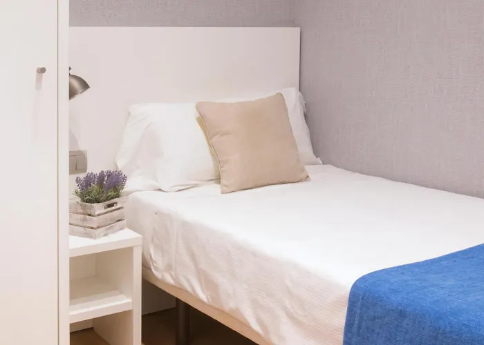 Apartamentos en AlquilerSuite Place Barcelona Corsega